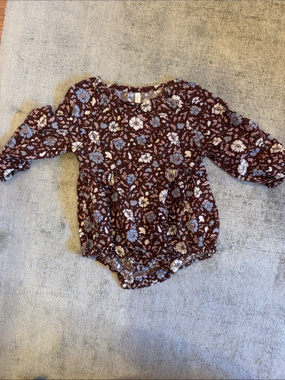 Rylee and Cru Floral Long Sleeve Bodysuit Flowers - 6-12 moths